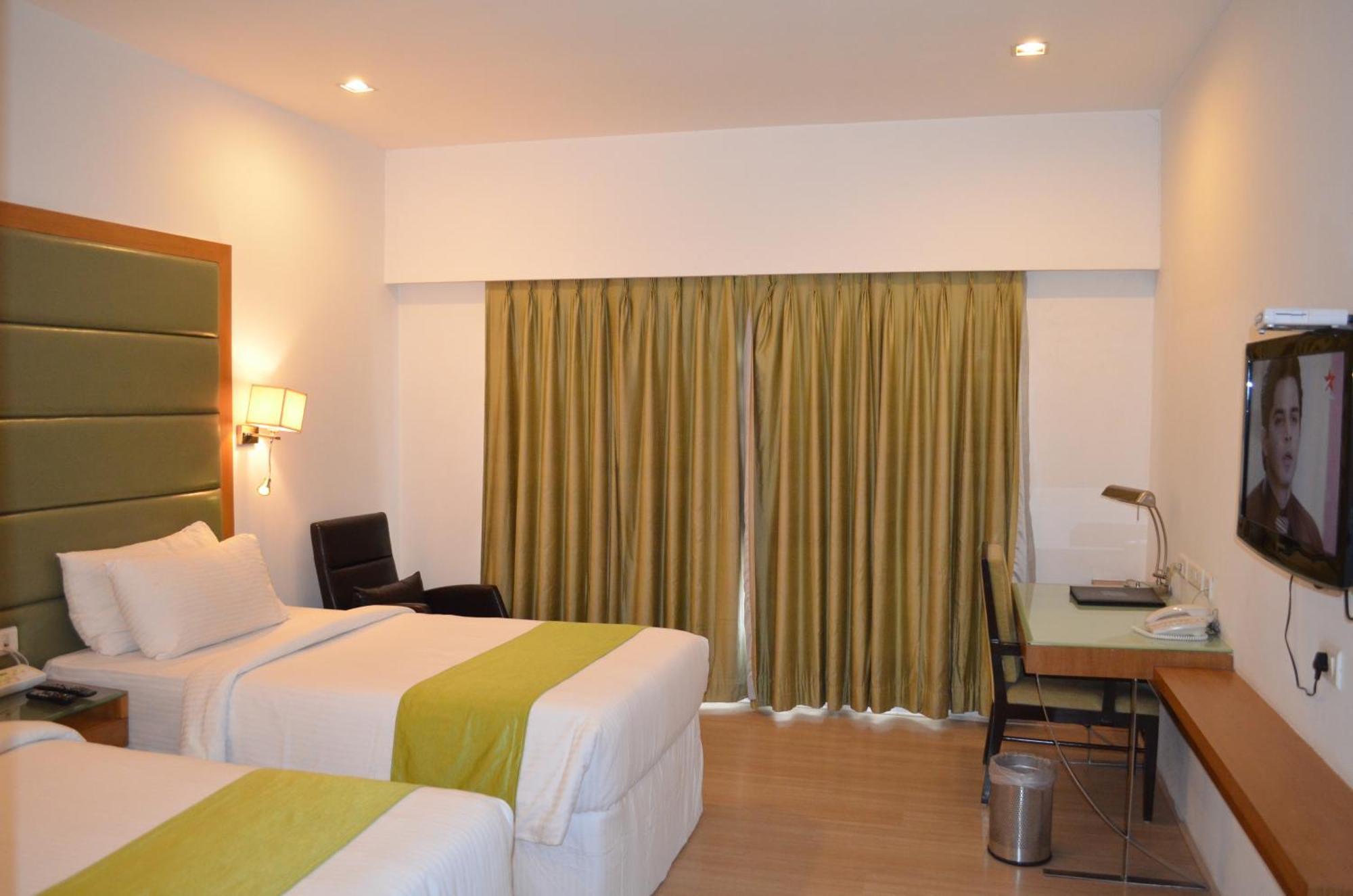 Peerless Hotel Hyderabad Exterior foto